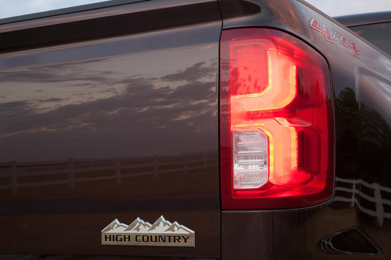 Illustration for article titled 2016 Chevy Silverado: This Is More Of It